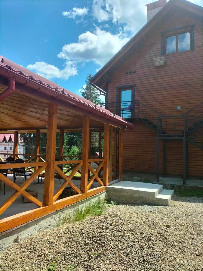 Homelike Yablunytsya Esterno foto